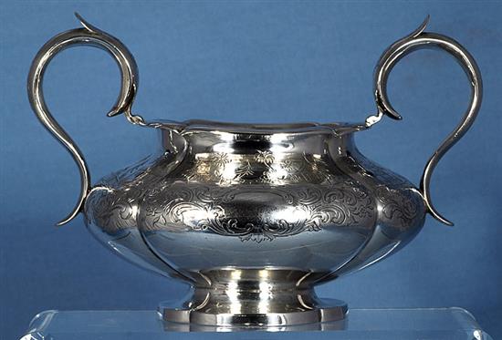 An early Victorian silver two handled sugar bowl, Width (to handles) 8”/204mm Weight 15oz/424grms